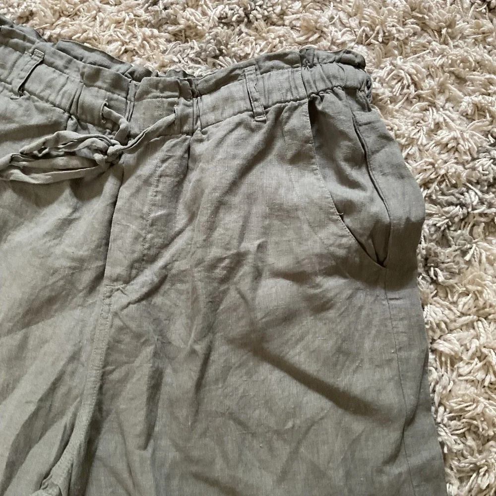 Cloth & Stone Linen Wide Leg Pants Olive Green Cropped Paperbag Waist